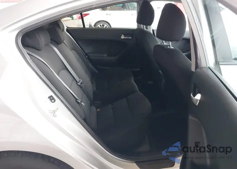 2017 Kia Forte Lx из США, поврежденный, VIN 3KPFK4A72HE157989